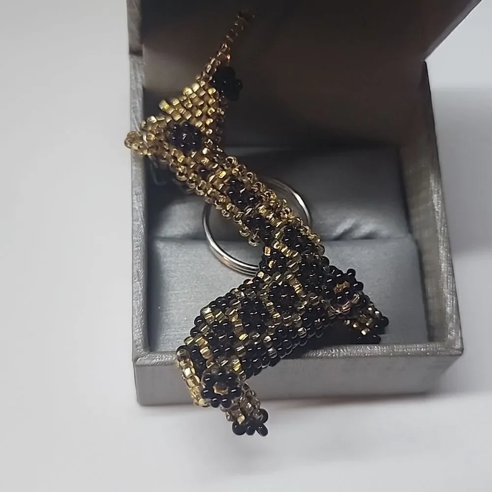 Beaded Guatemalan Giraffe Keychain